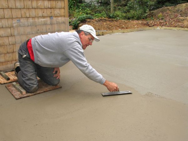 Flat Concrete Installation in Garner